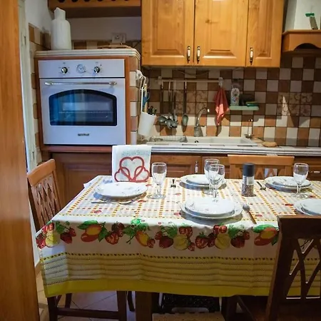 Floor Studio, & Quiet ナポリ