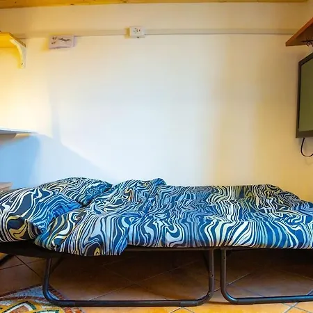 Floor Studio, & Quiet *