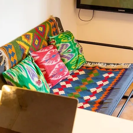 Floor Studio, & Quiet