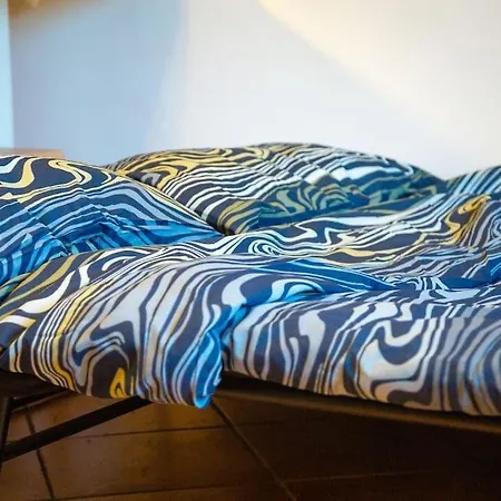 Floor Studio, & Quiet Appartement