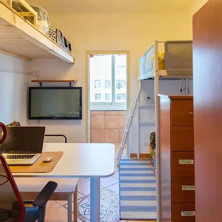 Floor Studio, & Quiet Appartement Naples