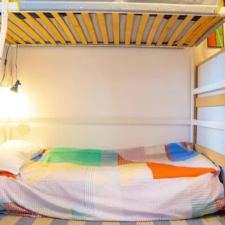 Floor Studio, & Quiet Apartman