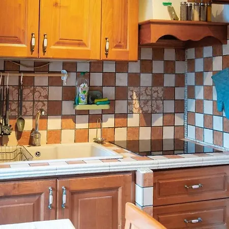 Floor Studio, & Quiet